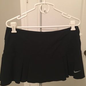nike tennis skirt with built in shorts